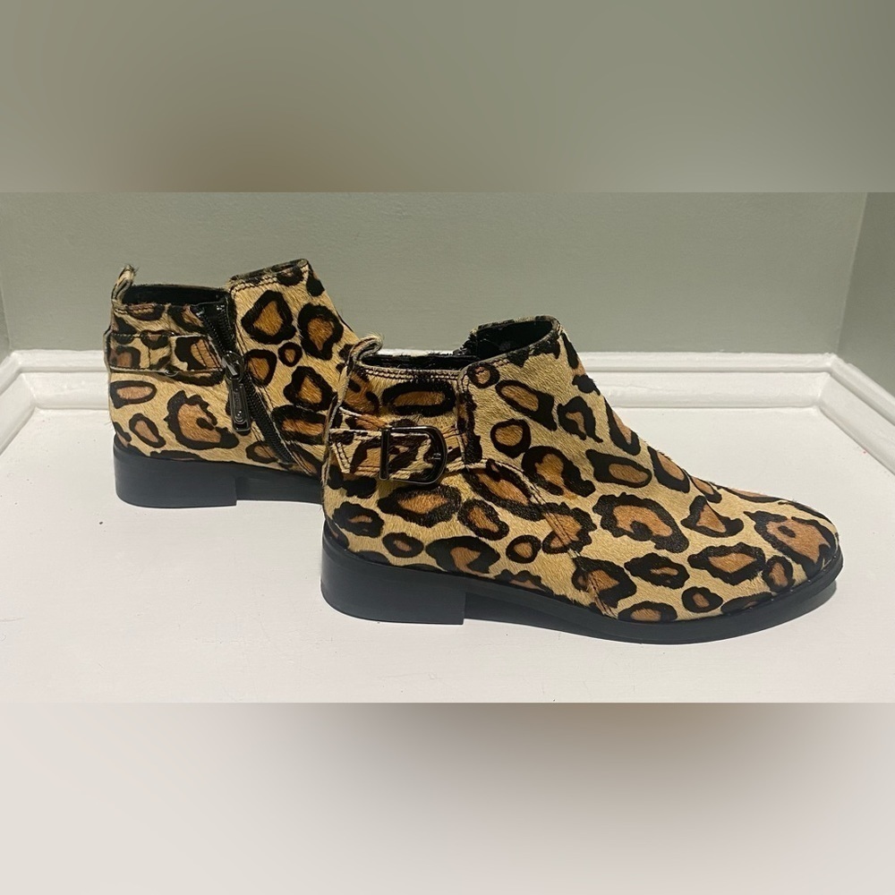 Blondo Animal Print Women’s Ankle Boot-size 6.5